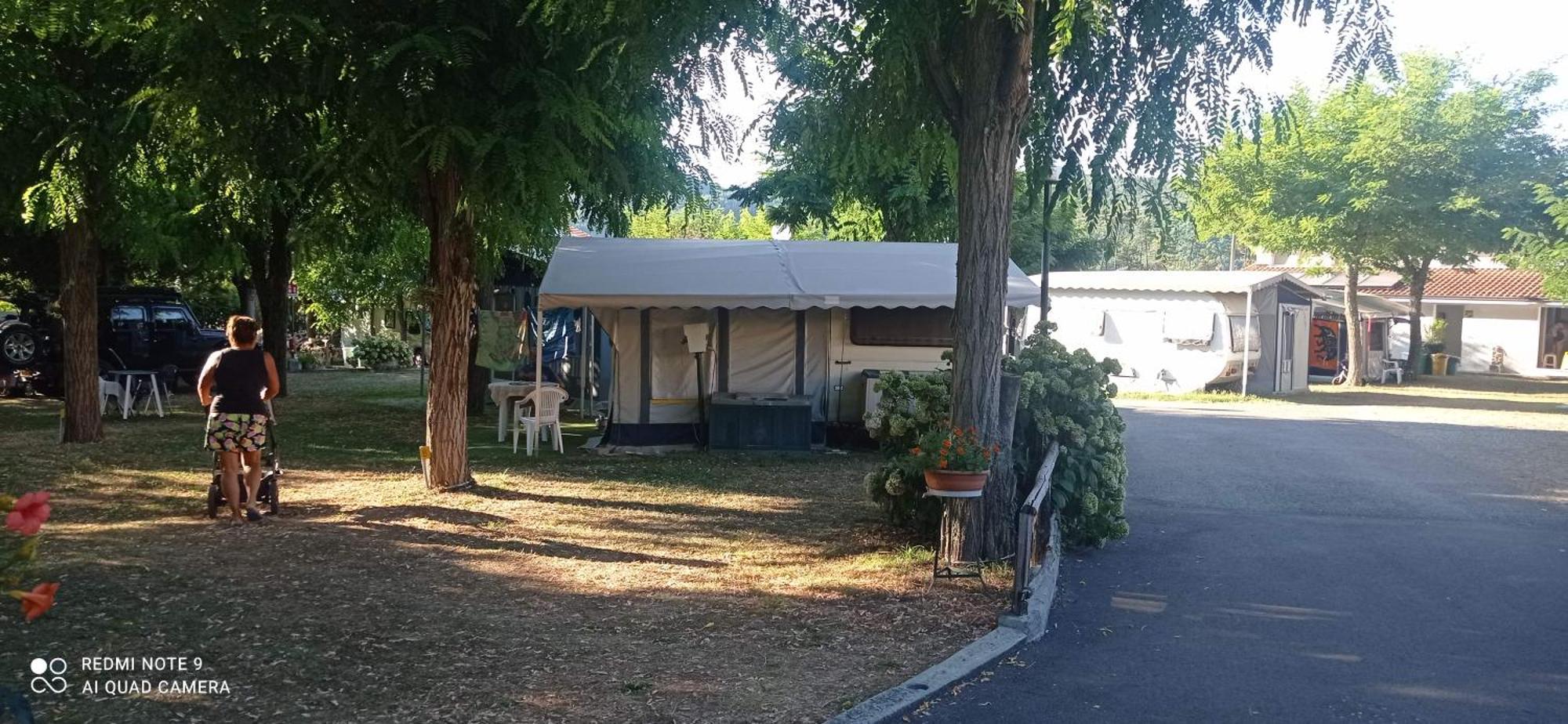 Отель Parco Vacanze Bracchetto Vetta Карродано-Инферьоре Экстерьер фото